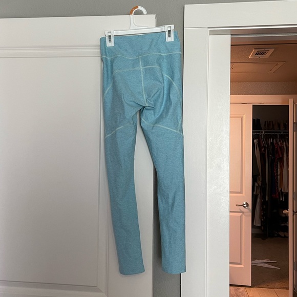 Outdoor voices workout set - Picture 2 of 4